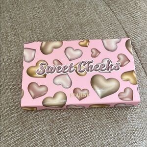 Eloise Sweet Cheeks Bronze Palette